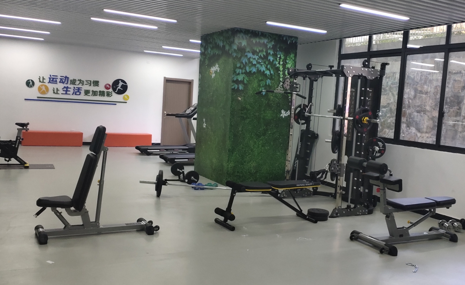 健身房.jpg